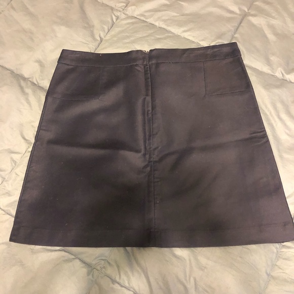 Max Studio Navy Skirt - Picture 2 of 9